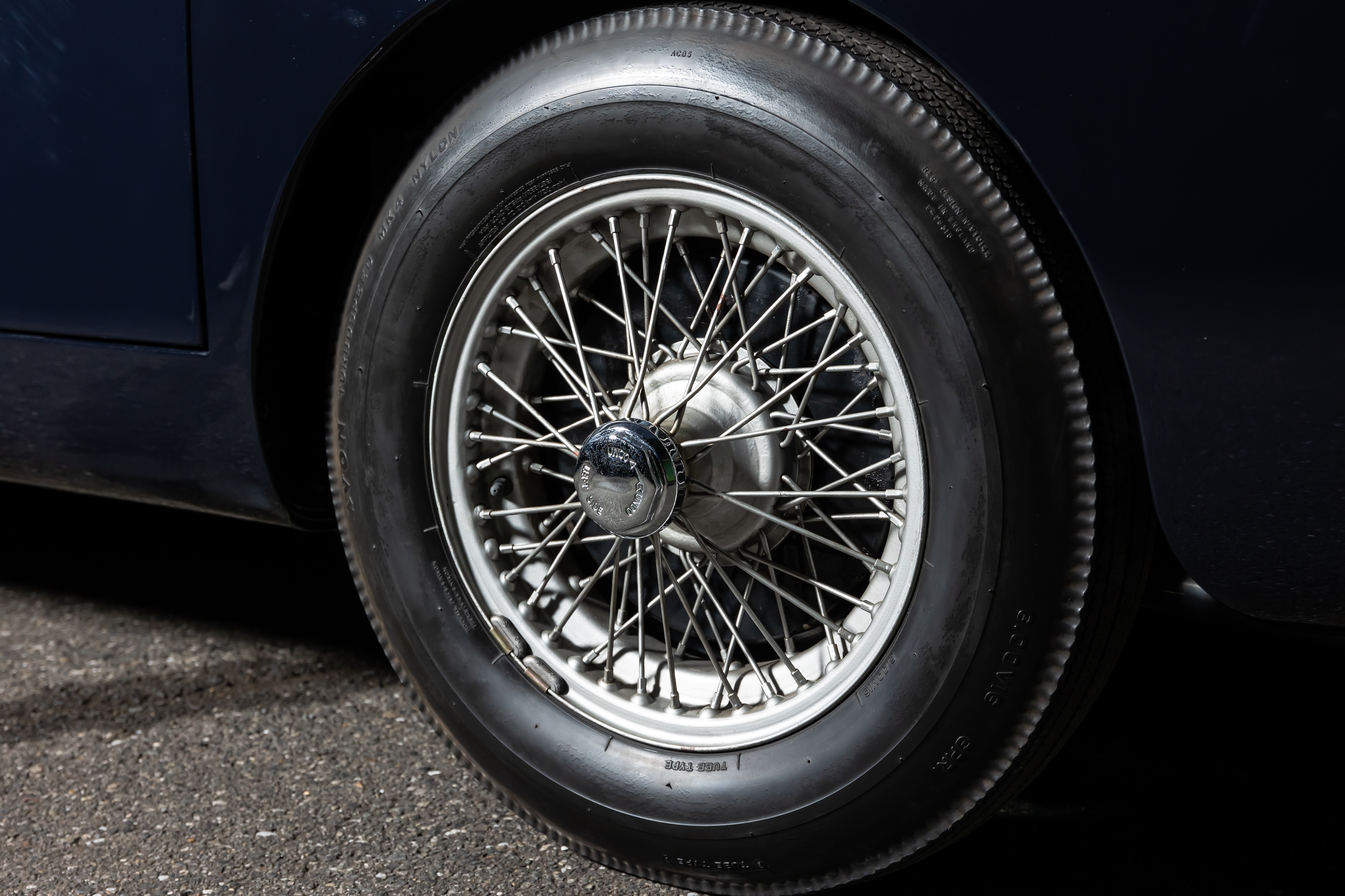 1955 Aston Martin DB 2/4 Mk1 Drophead Coupe | 株式会社BINGO