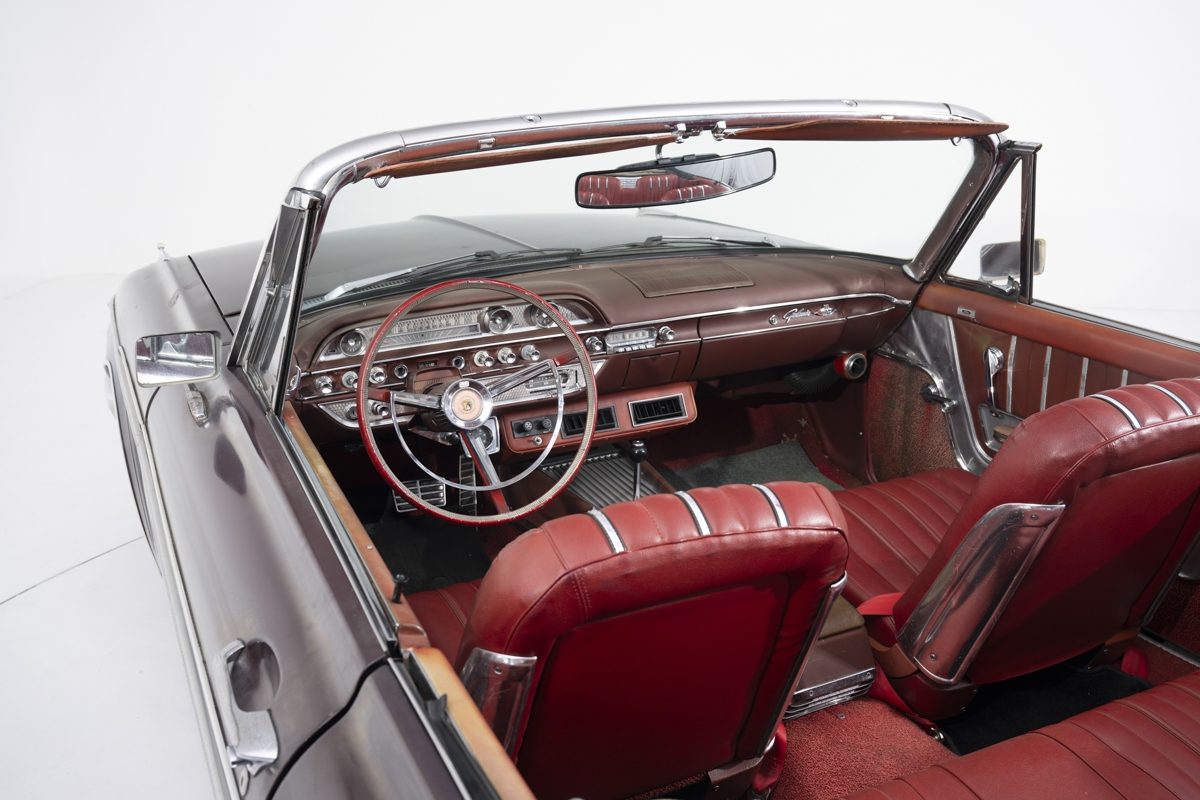 1962 Ford Galaxie 500XL Convertible | 株式会社BINGO