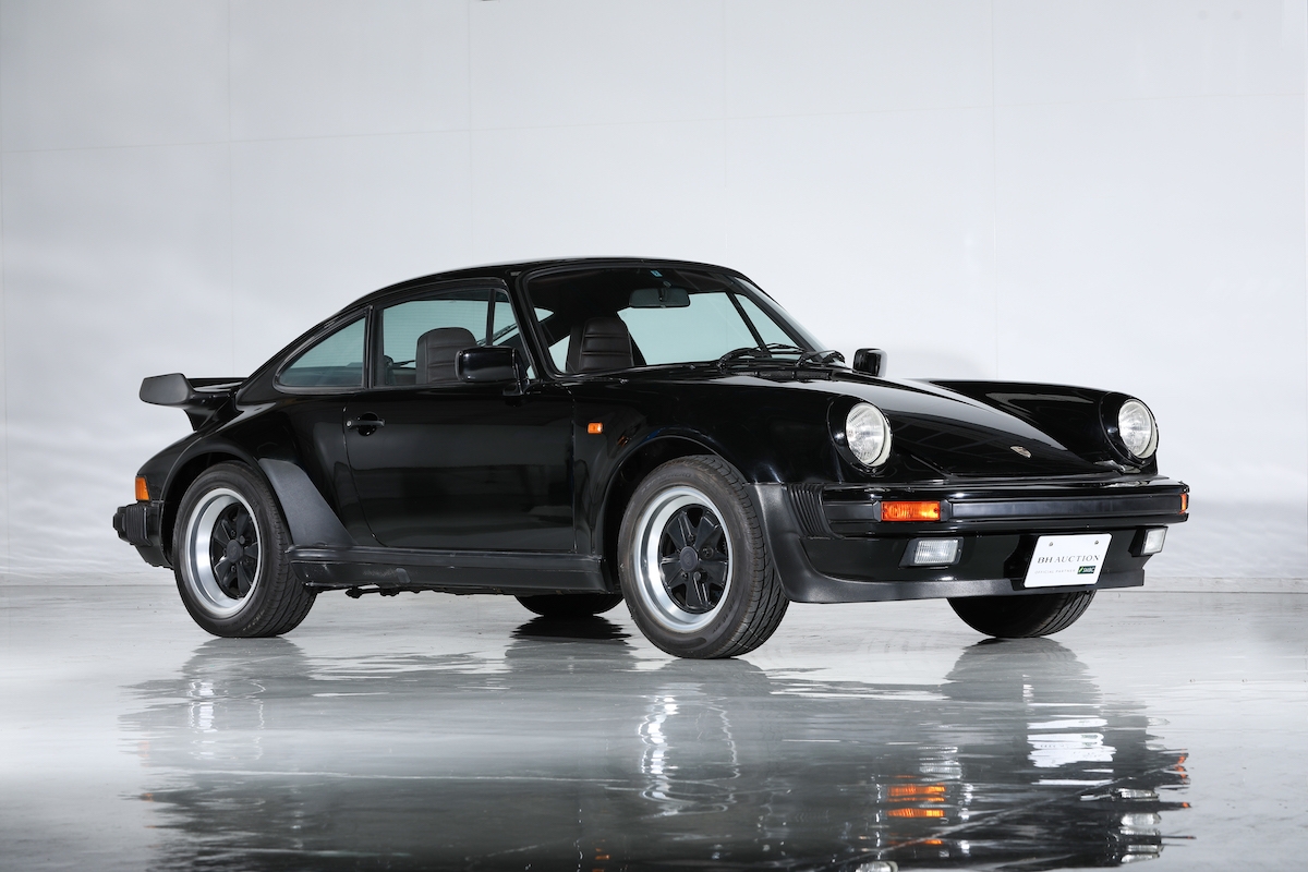 1984 Porsche 911 Turbo | 株式会社BINGO