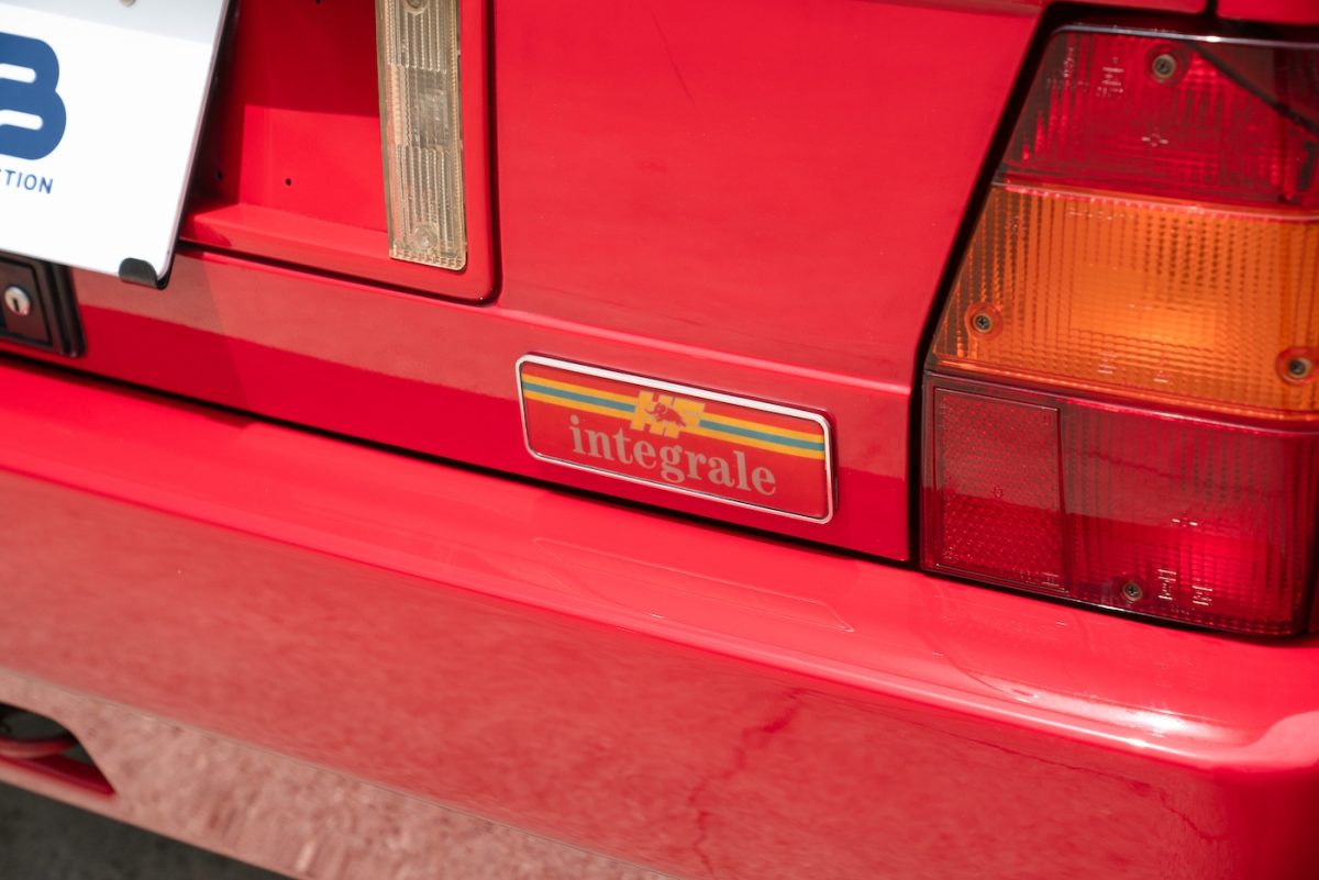 1993 Lancia Delta HF Integrale Evoluzione | 株式会社BINGO