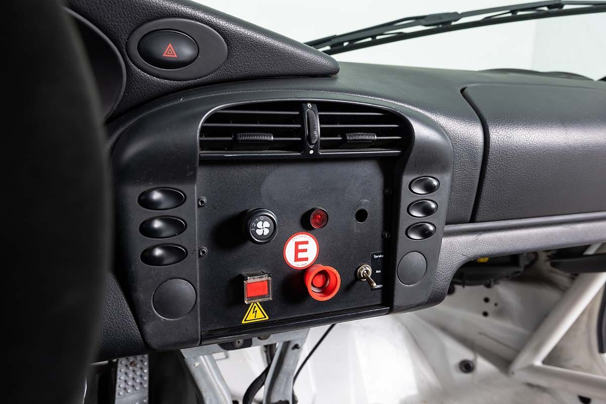 996 carera 64