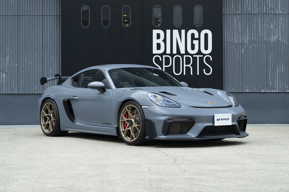 2022 Porsche 718 Cayman GT4 RS