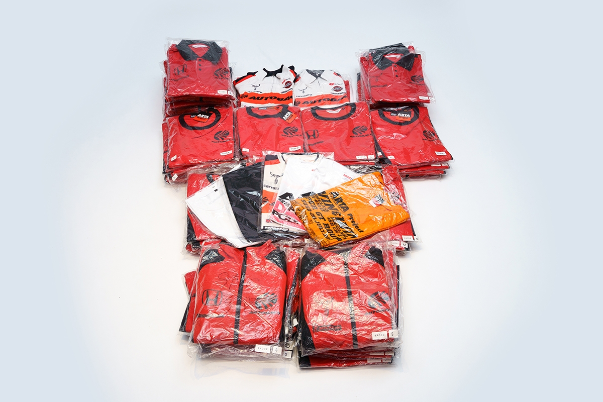 ARTA
Brand new Team Wear
Size - S