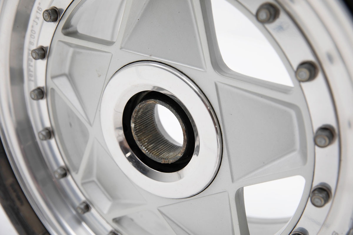 専用のお品 Foundation | 寄付 Ferrari 288 GTO Wheels set | 株式会社BINGO