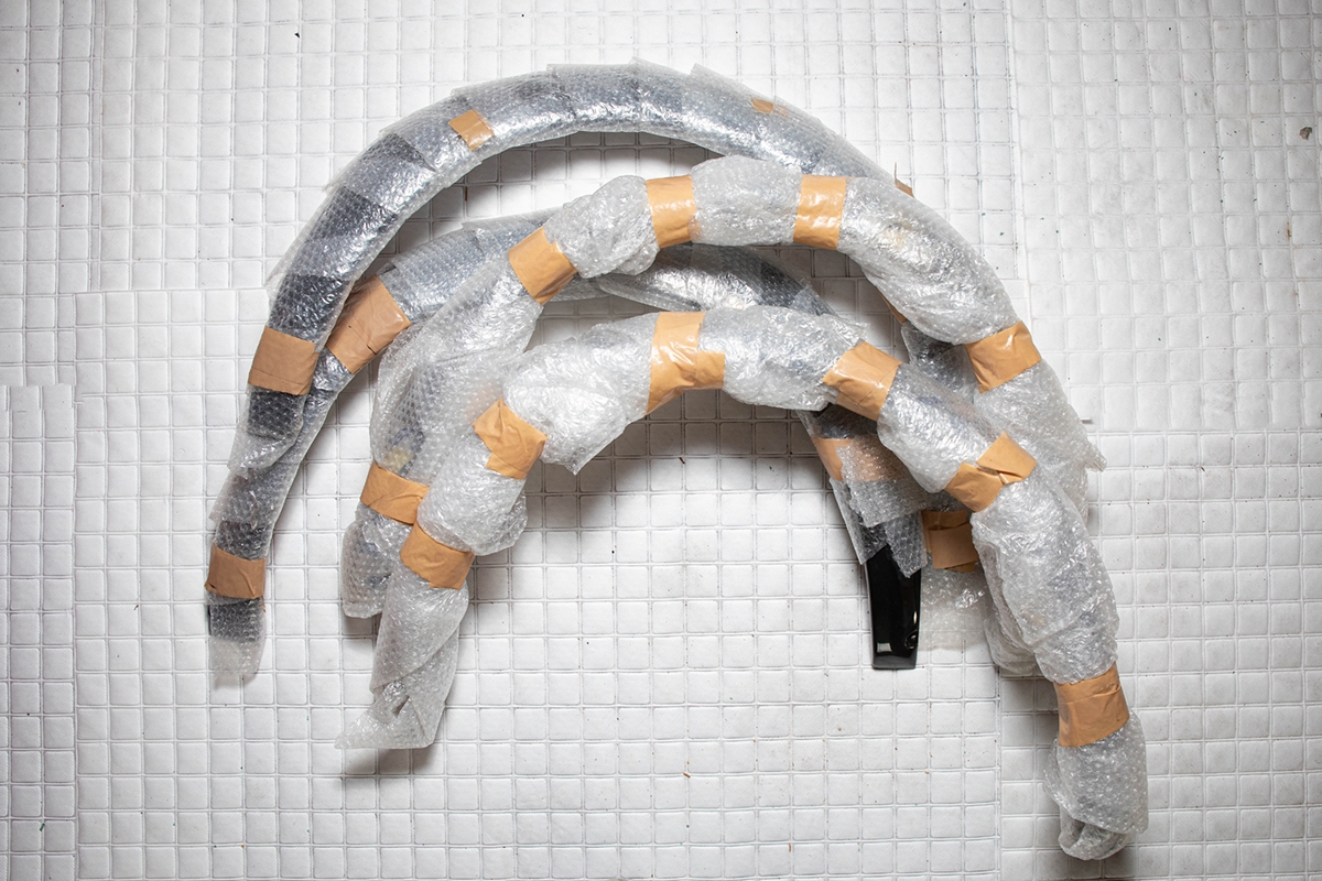 NISSAN SKYLINE KPGC110
“Kenmeri GT-R”
OVER FENDER Set